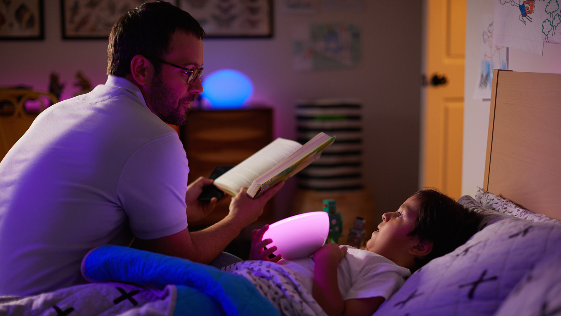 Philips Hue Go перед сном