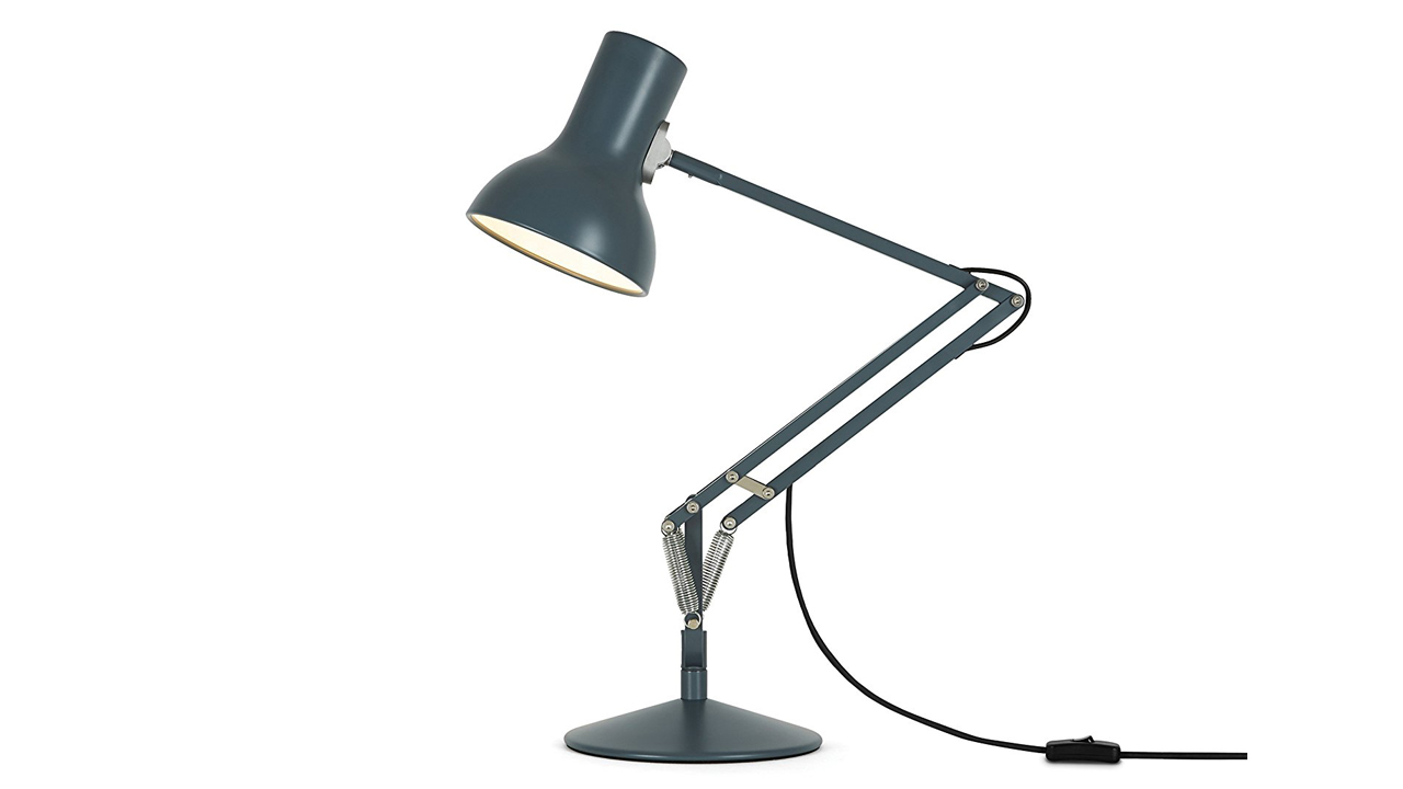 Черная настольная лампа Anglepoise