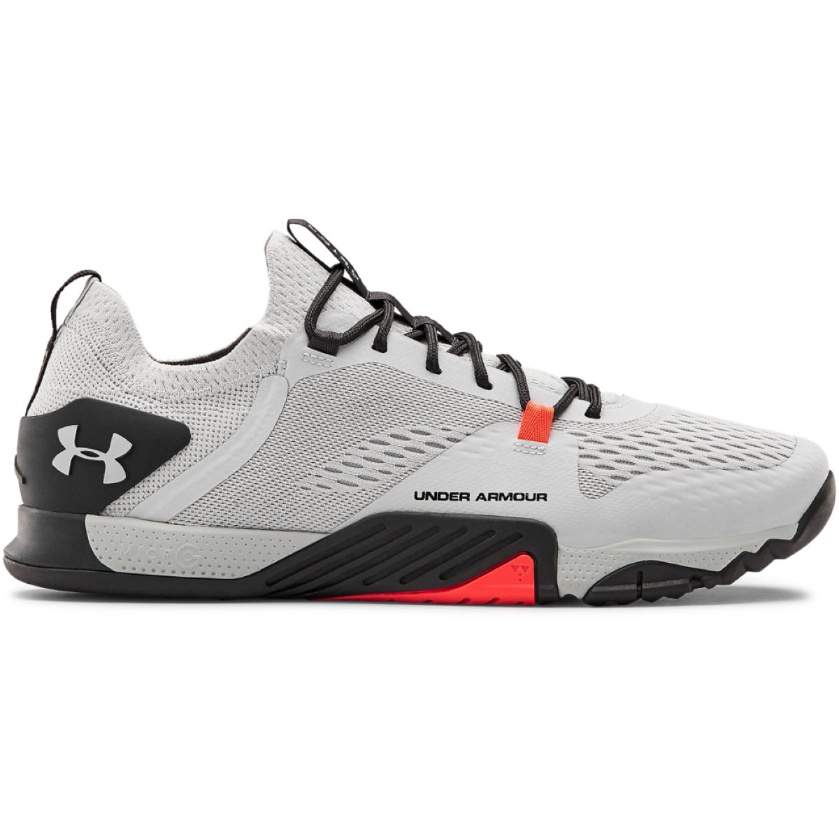 Under Armour TriBase Reign 2 против Nike Metcon 6