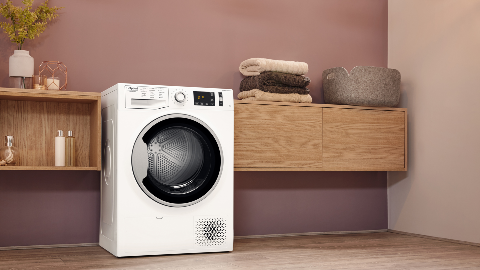 Сушильная машина с тепловым насосом Hotpoint