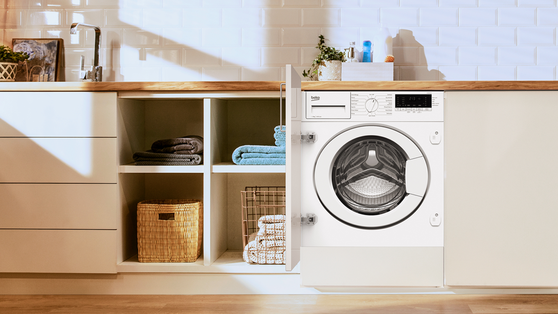 Как купить стиральную машину: Встраиваемая - Beko A WTIK84111F