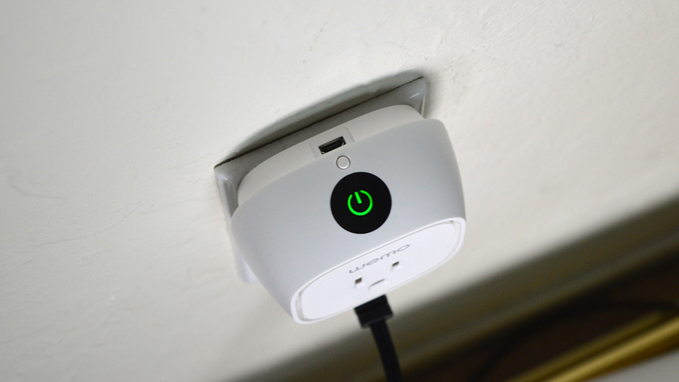 Коммутатор Belkin WeMo Insight и умная розетка TP-Link Kasa