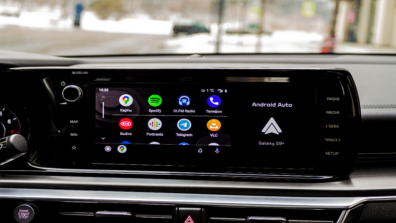 Android Auto на приборной панели