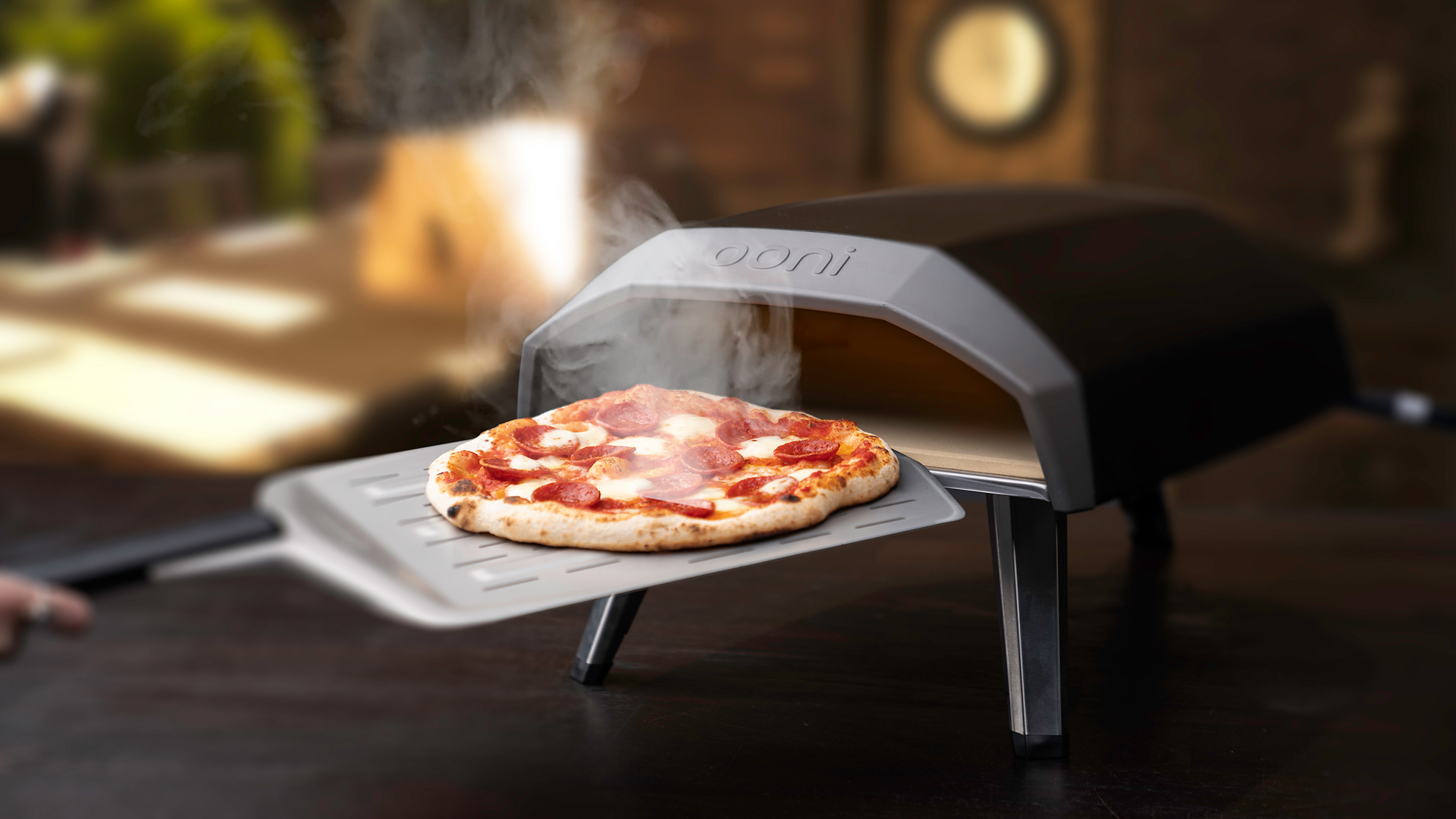 Sage the Smart Oven Pizzaiolo против Ooni Koda 12