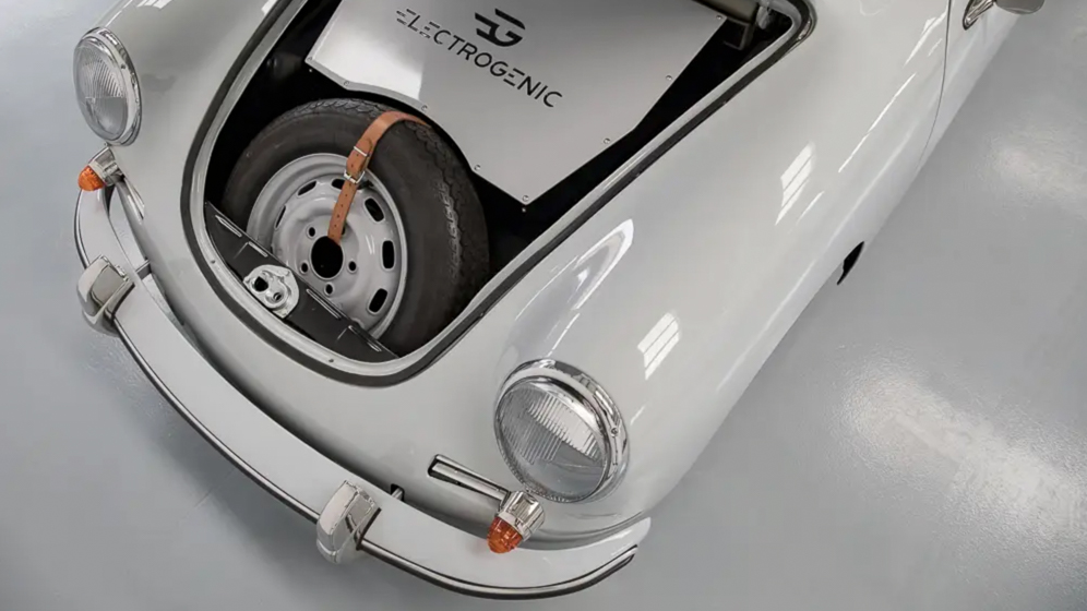 Электрогенный Porsche 356 EV