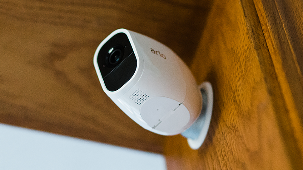 Arlo Pro 2 и Nest Cam IQ Outdoor