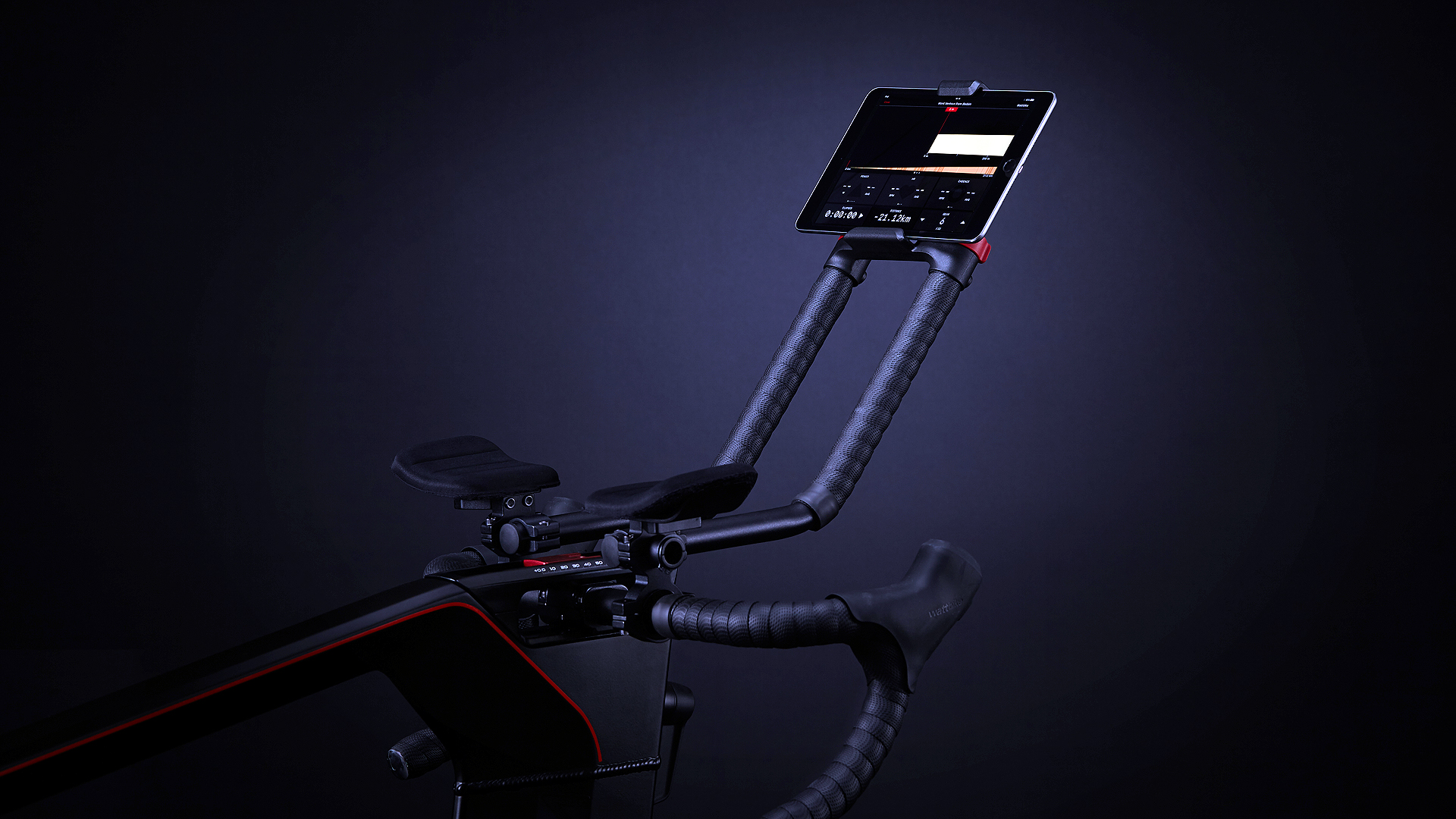 Новогодняя тренировка Wattbike Atom для неимущих