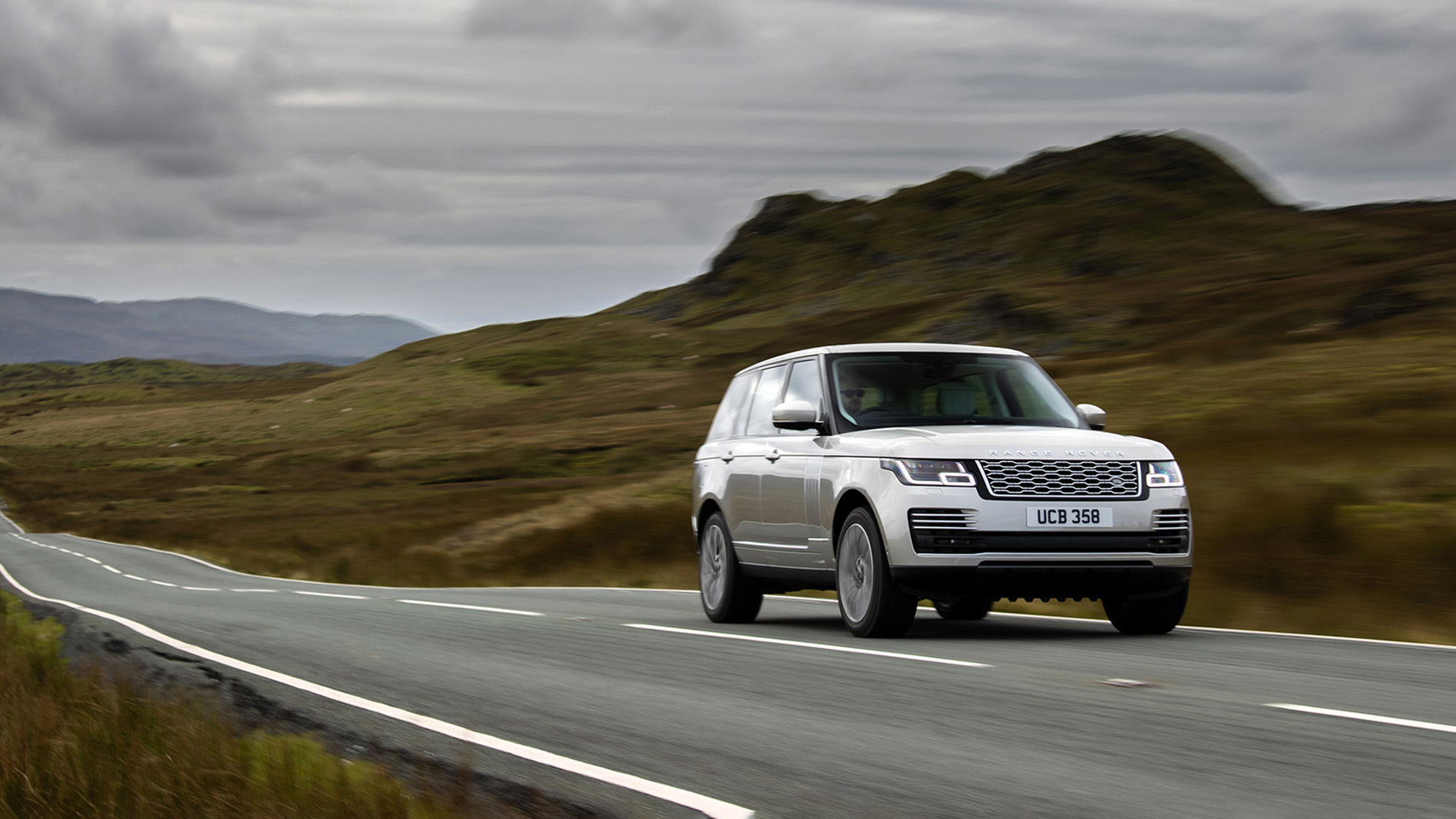 Range Rover напрокат у The Out