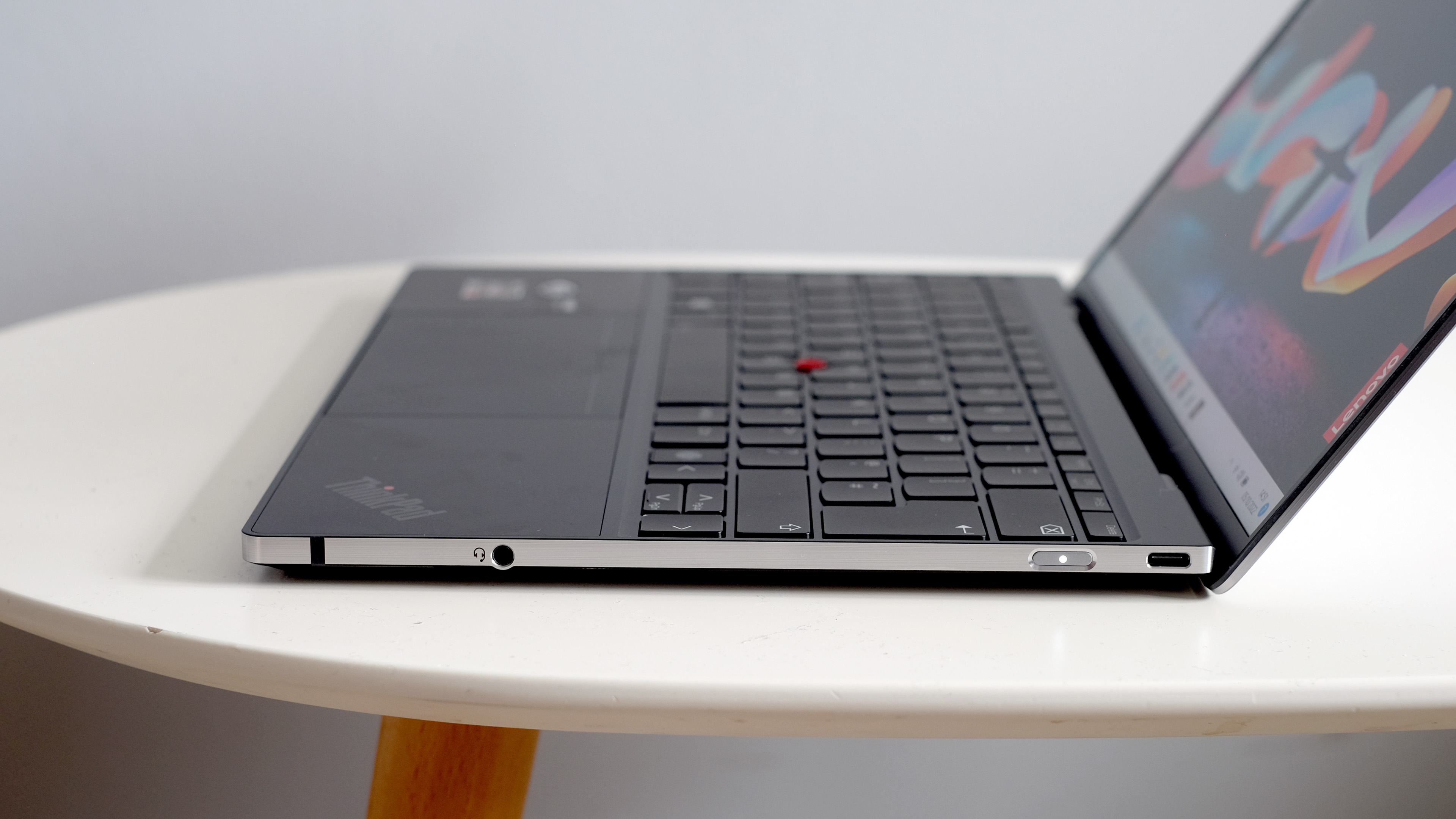 Lenovo ThinkPad Z13 Gen 1 обзор