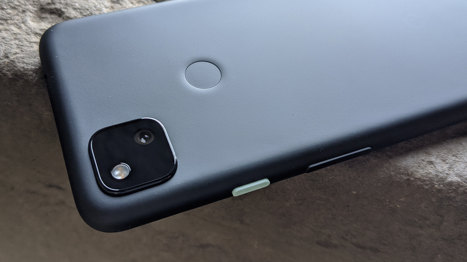 Обзор Google Pixel 4a