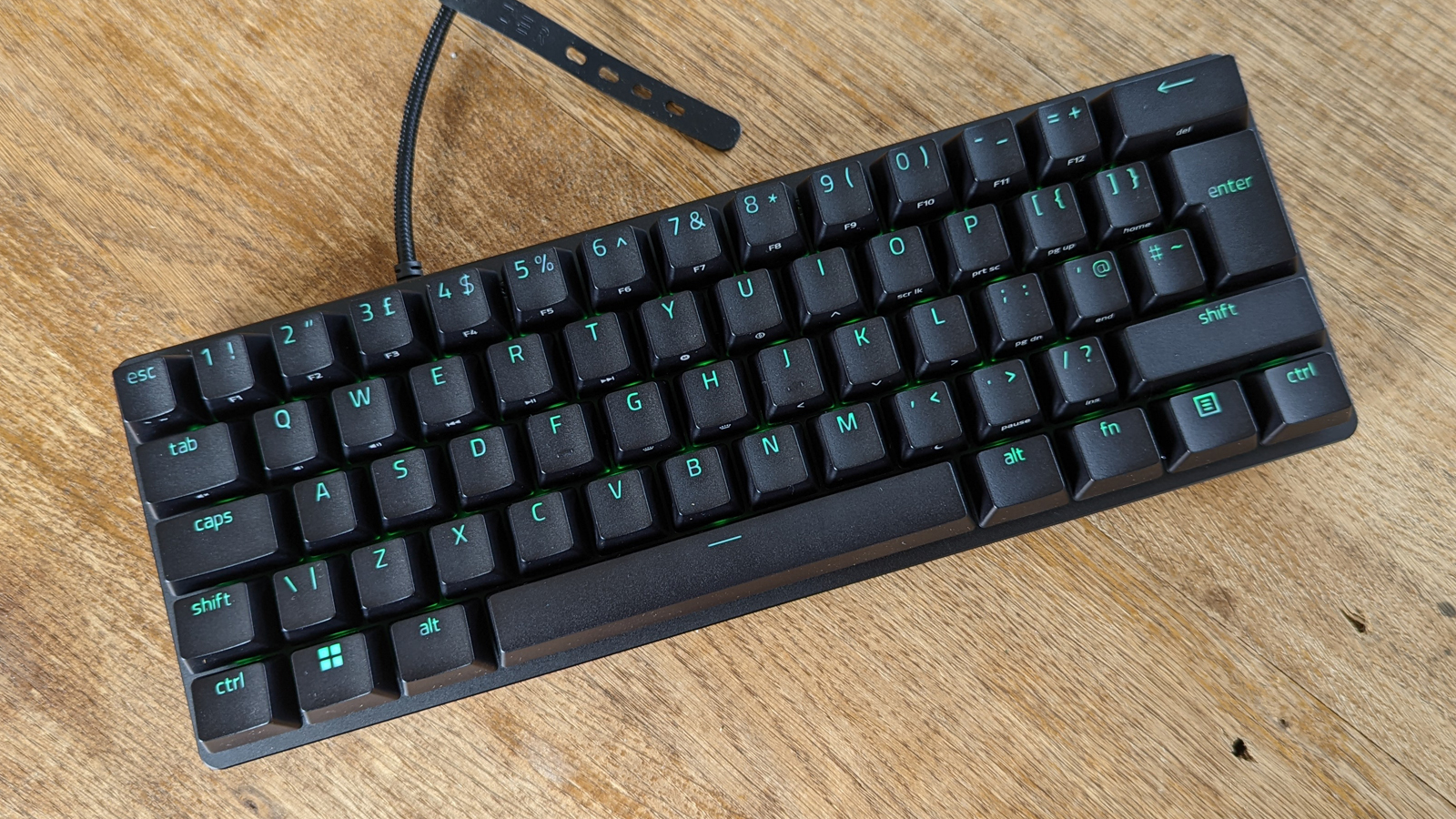 Мини-аналог Razer Huntsman