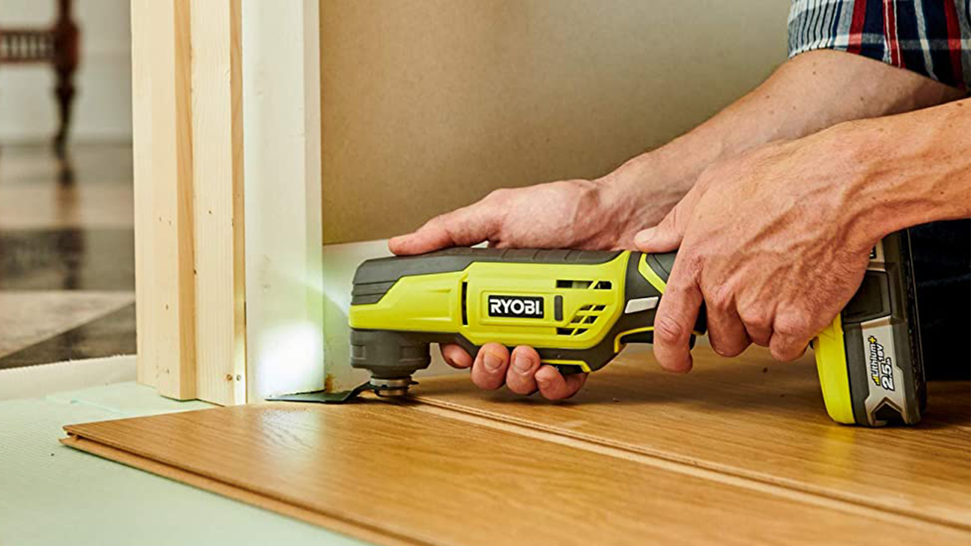 Обзор беспроводного многофункционального инструмента Ryobi 18V One+