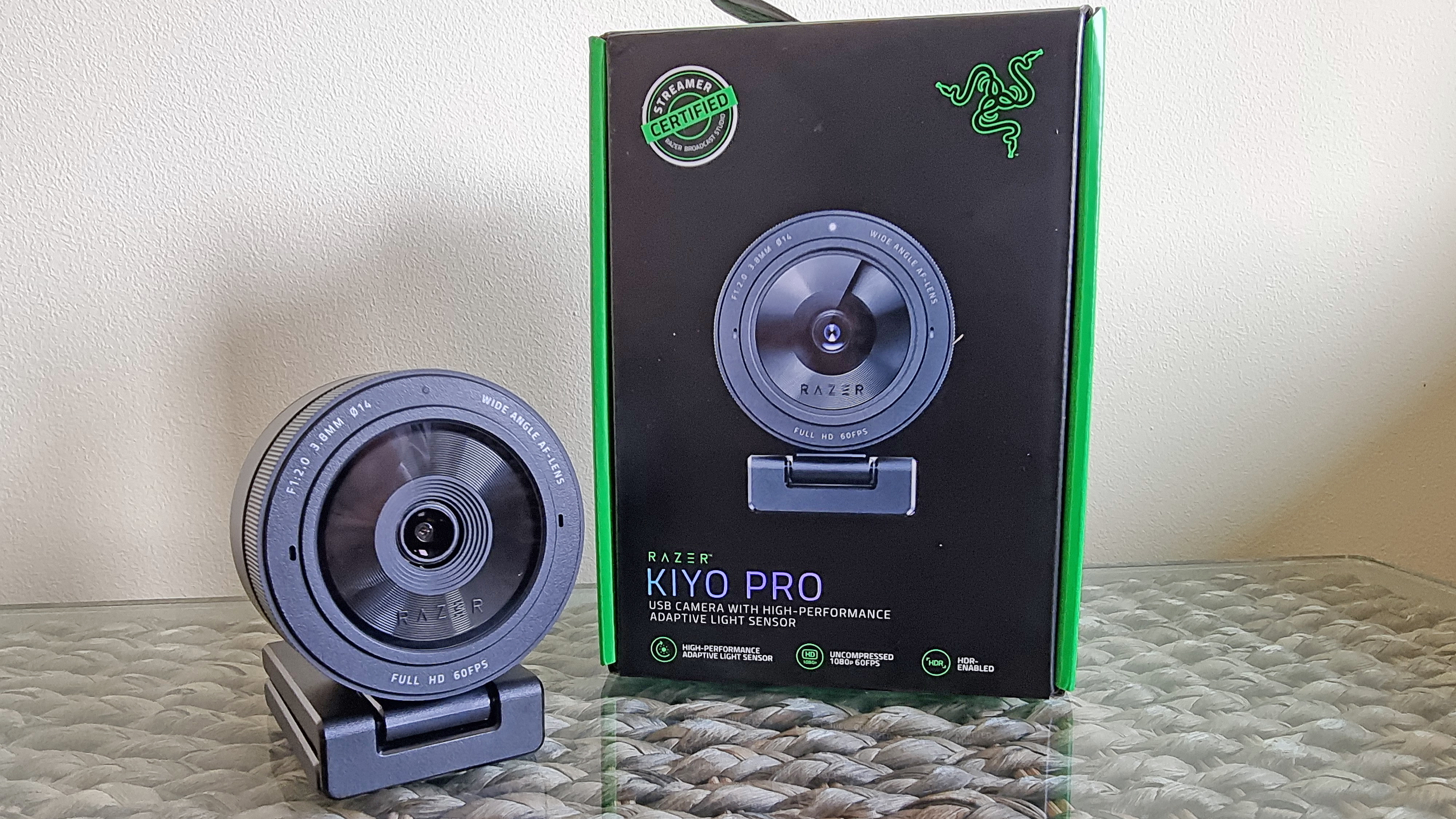 Обзор Razer Kiyo Pro