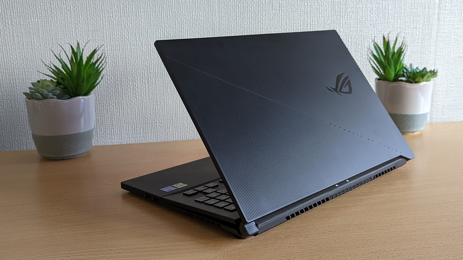 Asus ROG Zephyrus S17