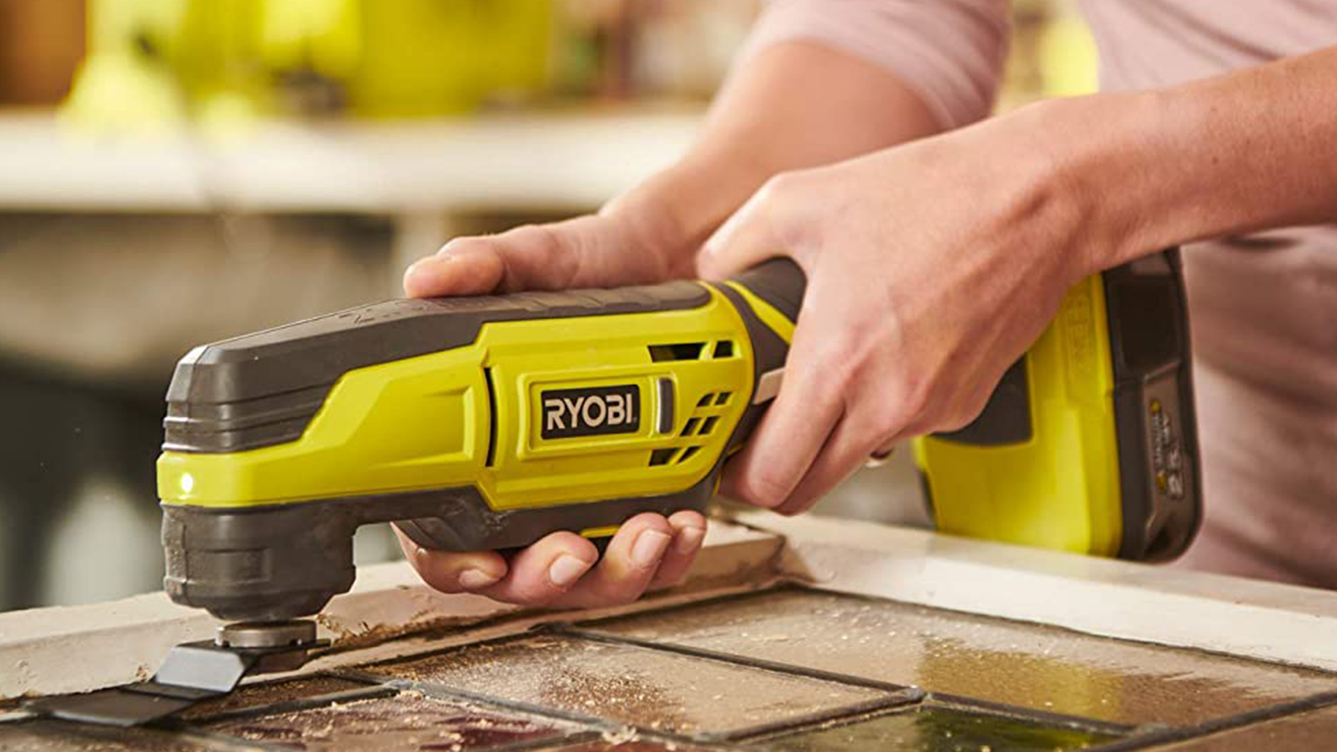 Обзор беспроводного многофункционального инструмента Ryobi 18V One+