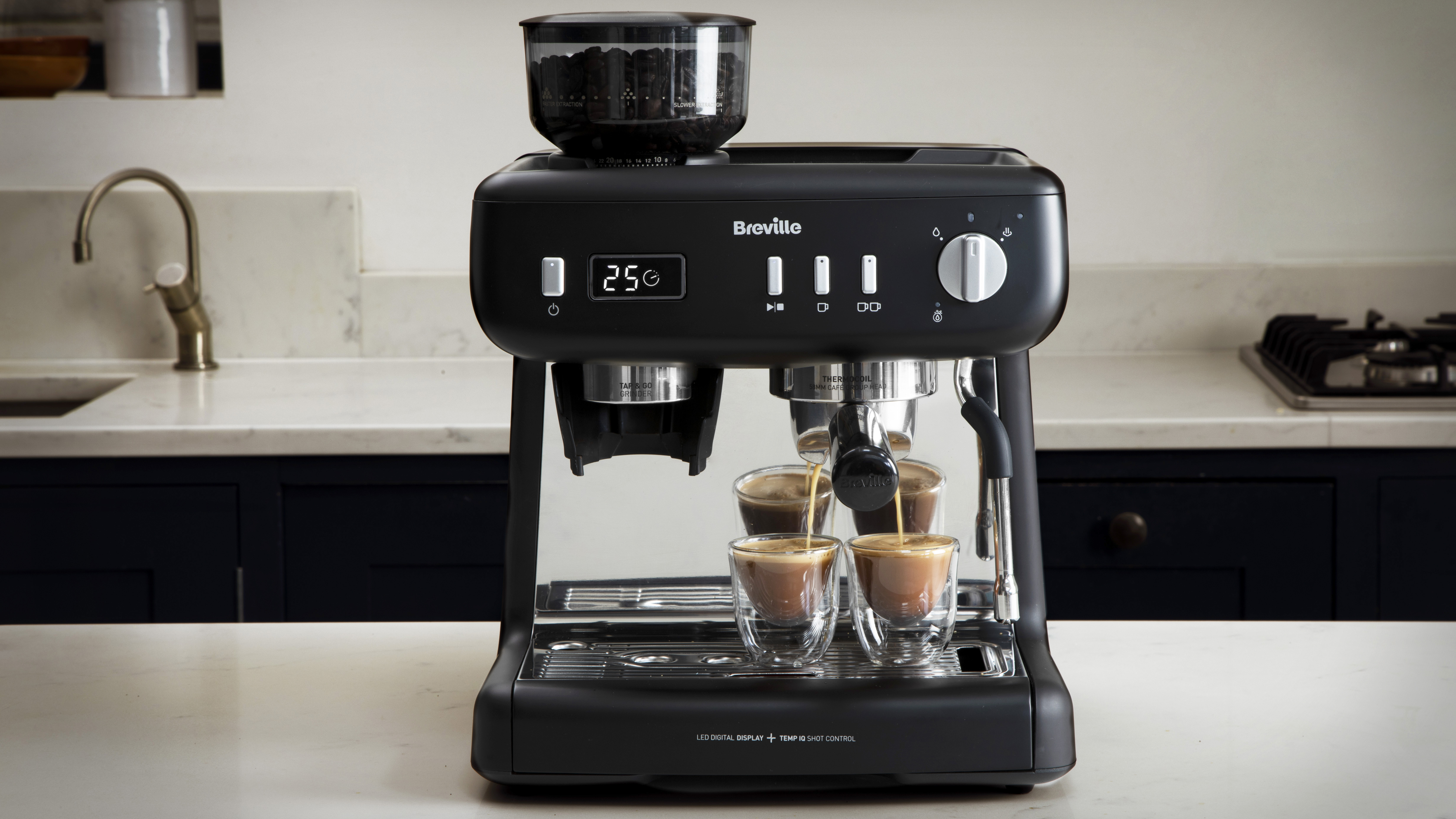 Кофемашина для эспрессо Breville Barista Max+