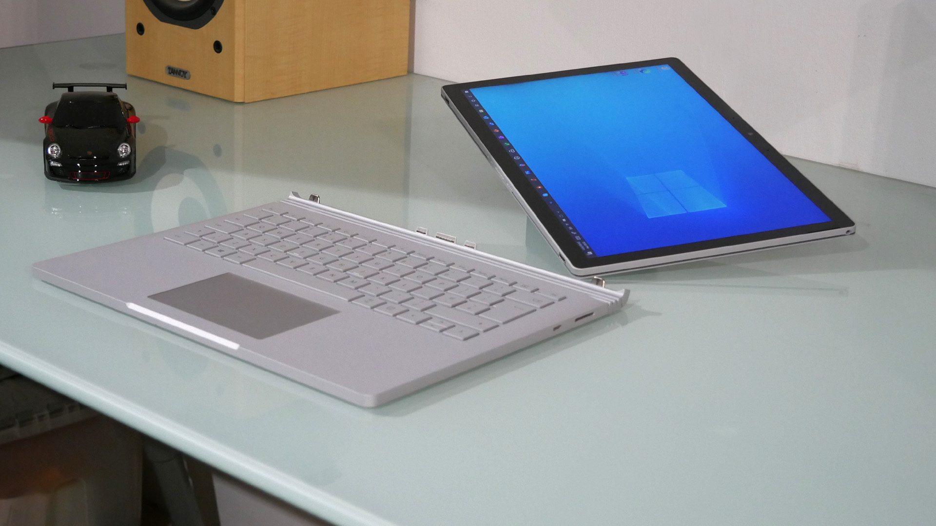 Microsoft Surface Книга 3