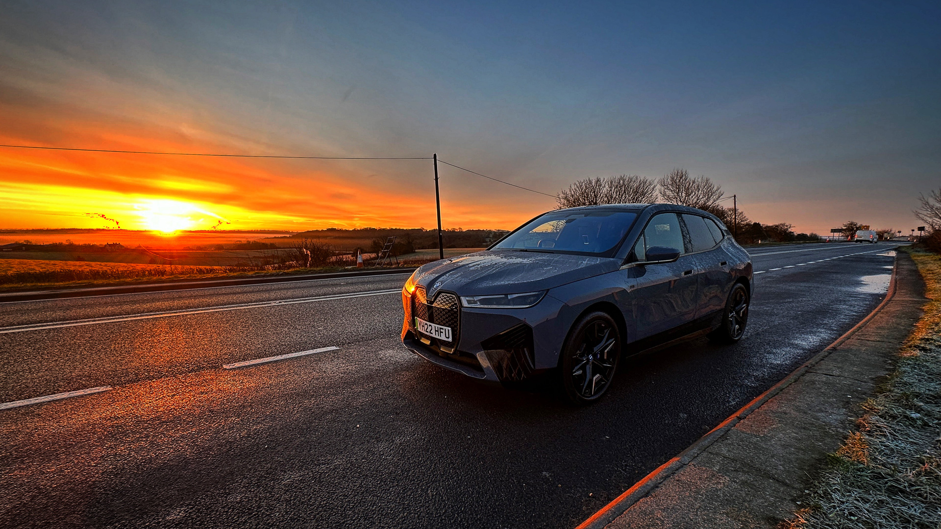 Электрический внедорожник BMW iX M60