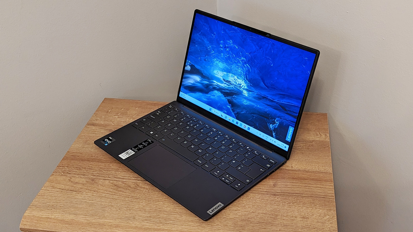 Lenovo Yoga Slim 7i Carbon