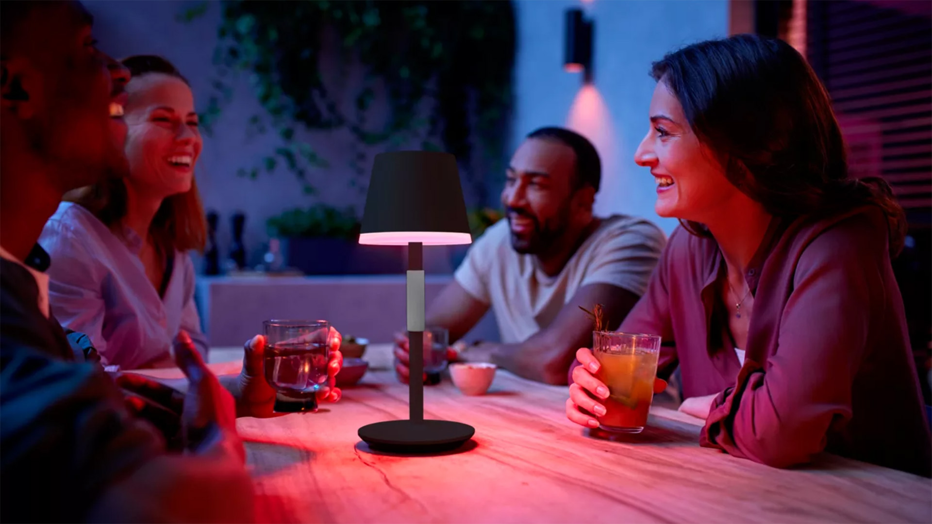 Philips Hue Go