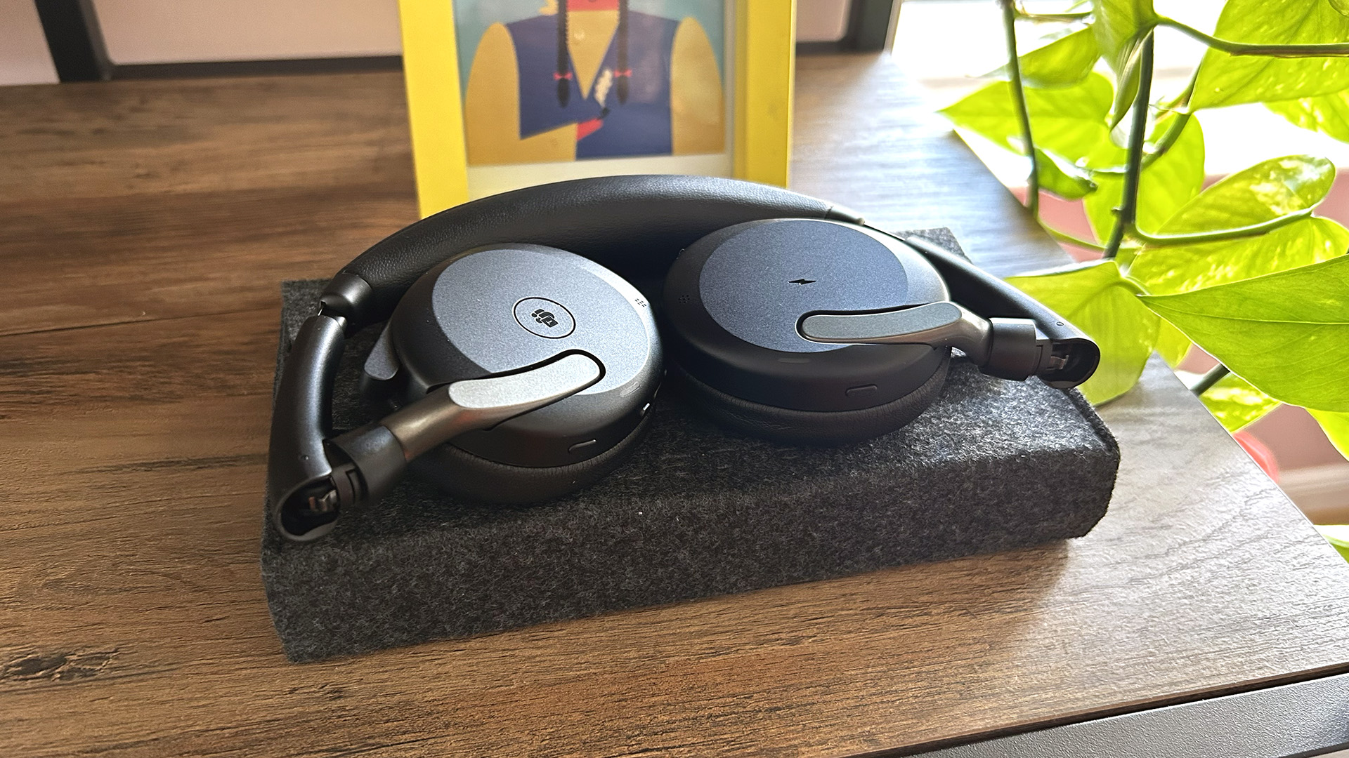 Обзор Jabra Evolve2 65 Flex